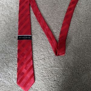 Sean John Red Tie - NWT - 100% Silk